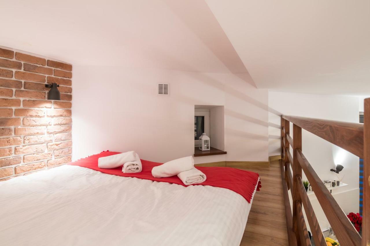 R&R Apart Cracow Krakow Bagian luar foto