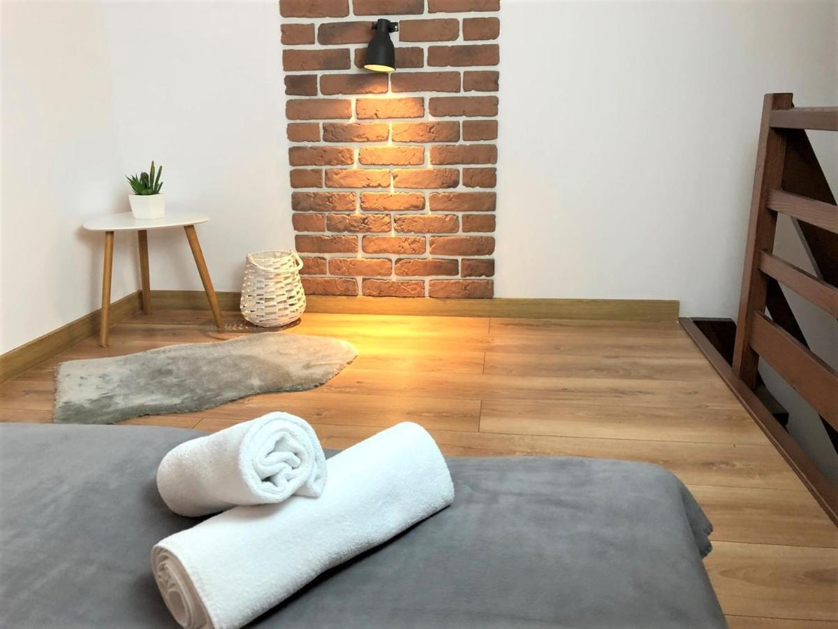 R&R Apart Cracow Krakow Bagian luar foto